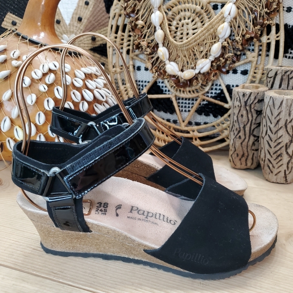 Papillo By Birkenstock Women's US 7/38 Eve Black Suede Sandal Wedge Comfort